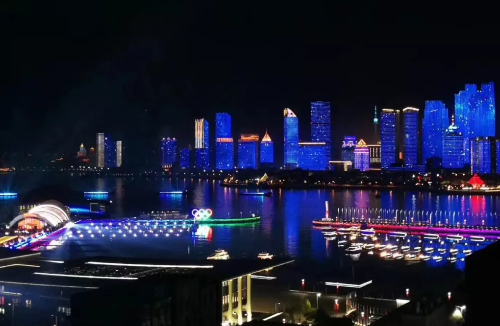 专业楼宇亮化青青草污视频APP
